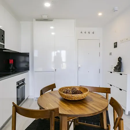 Cubo's Loft Urban Sky 7 דירה *